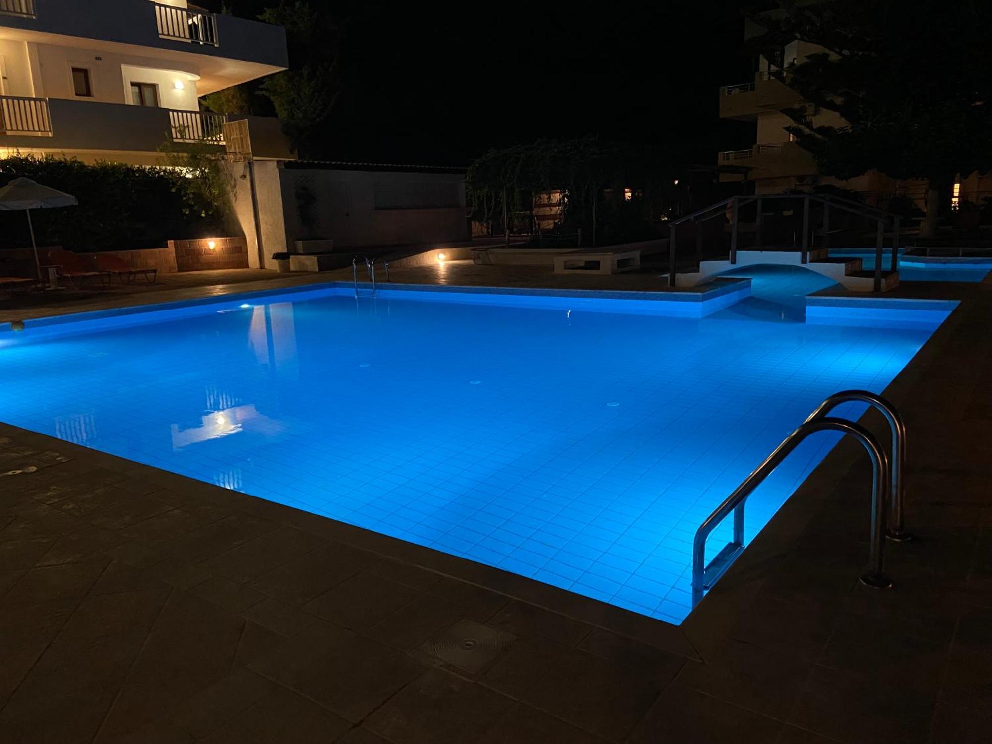 Marigianna Apartment Gouves Exterior photo